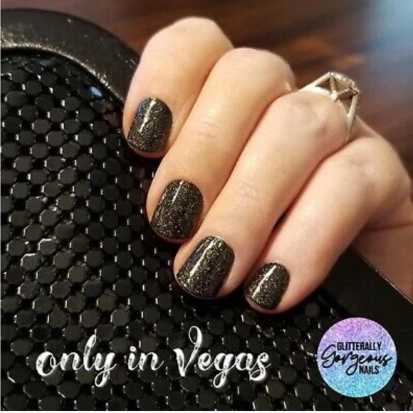 *Retired* Color Street: Only in Vegas | Black Gold Glitter Fall Goth Sparkle - Picture 11 of 16